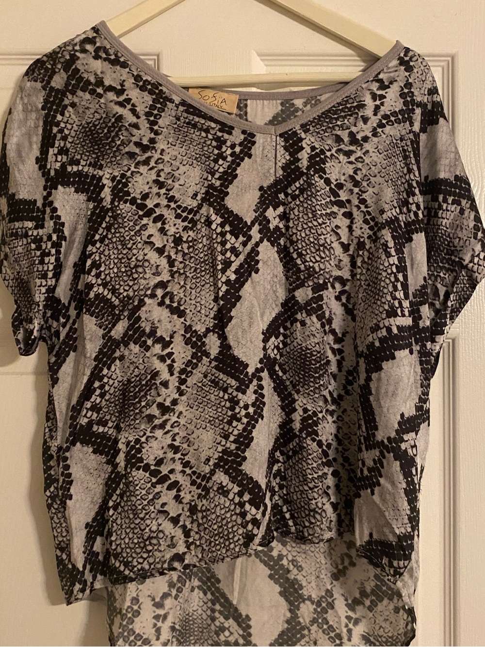 Sofia.  Gray & Black Snake Print Women's Top. V-Neck. Pullover. Small. Italy